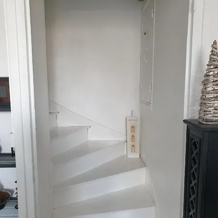 Maison Sur Le Quai *